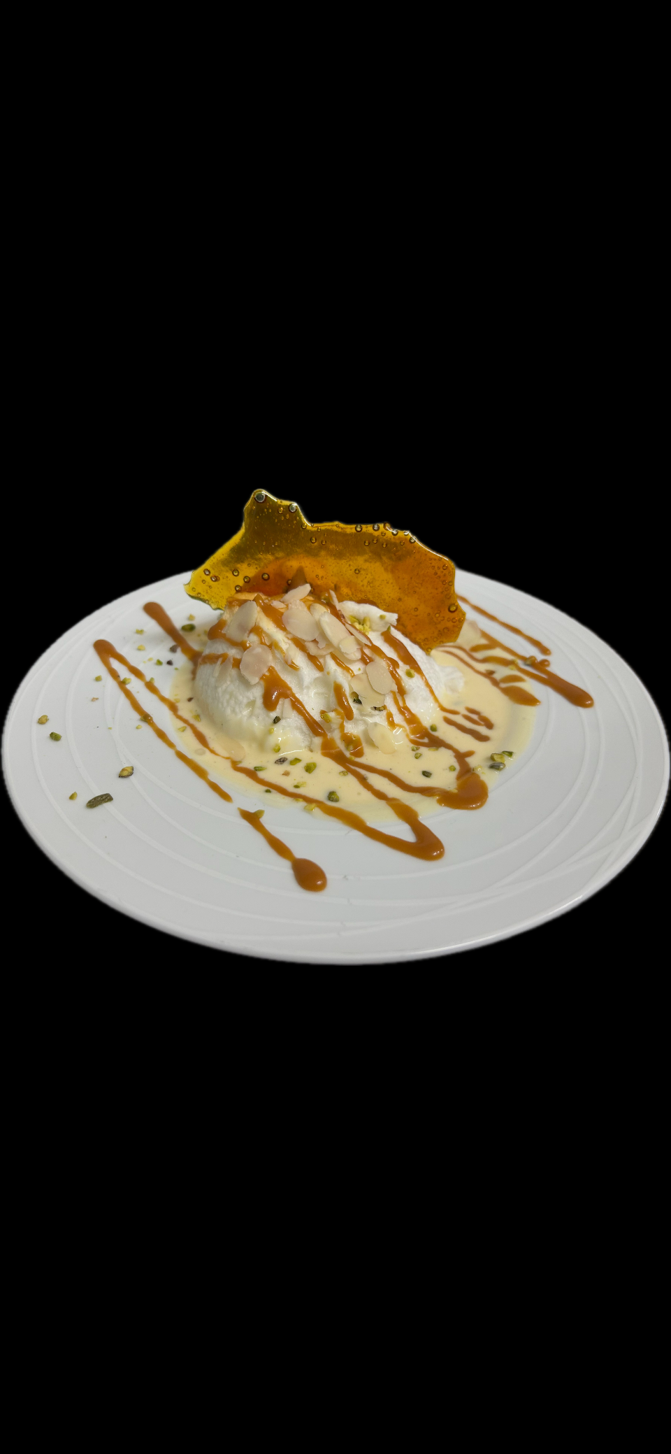 Île flottante artisanale avec crème anglaise à la vanille